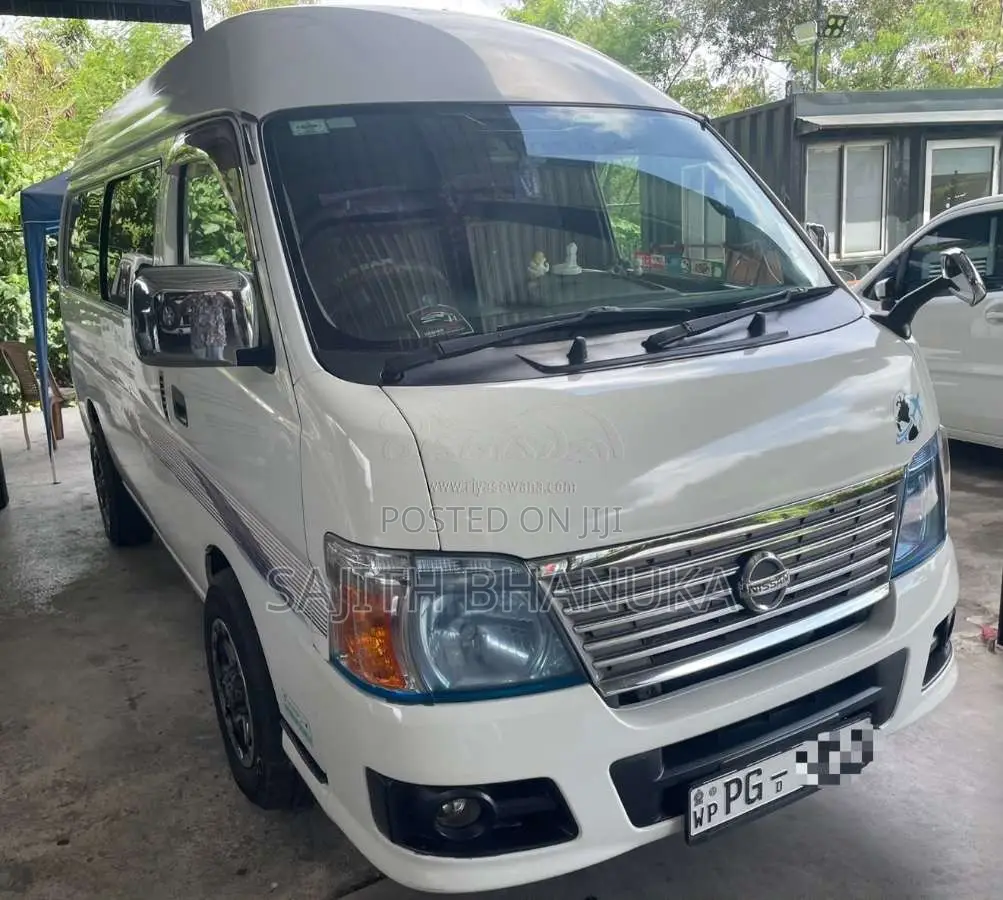 Nissan E25 2015 Van (Used)