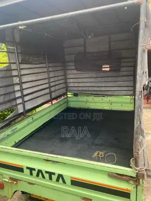 Tata Dimo Batta 2012 Lorry (Used)