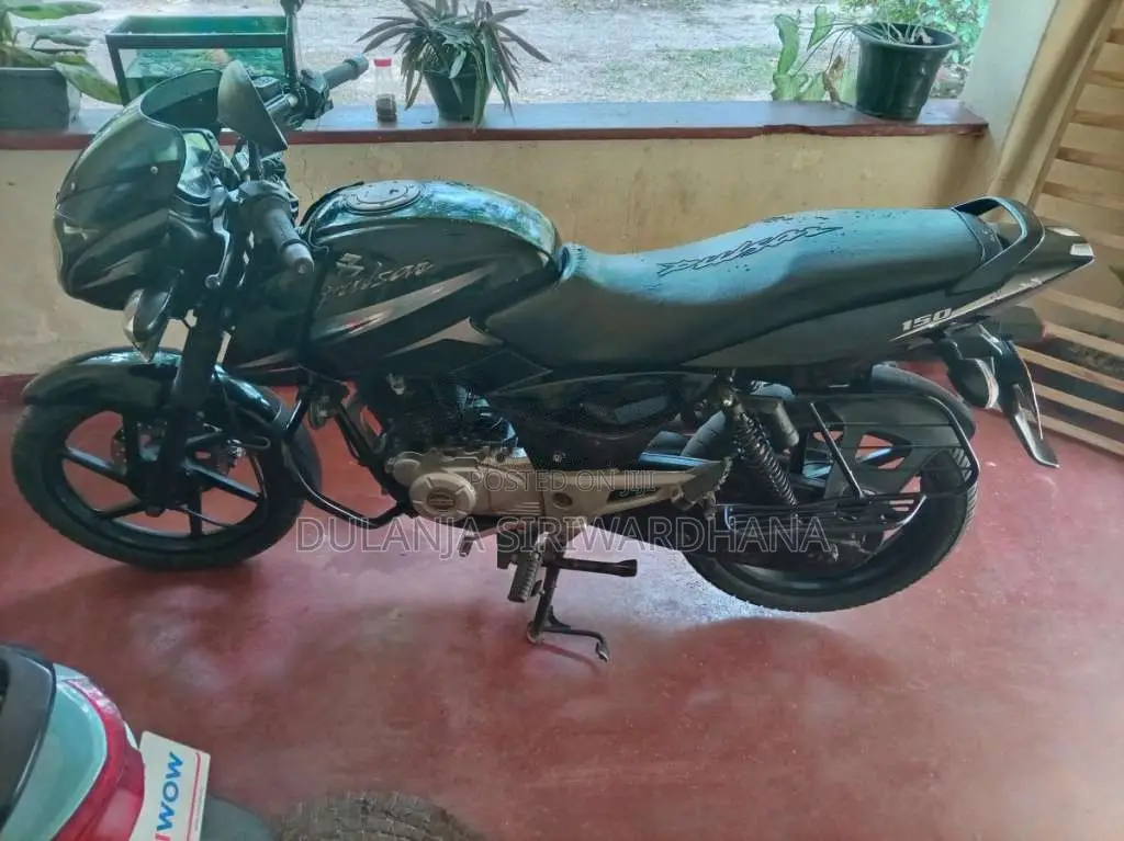 Bajaj Pulsar 150 2016 Motorbike (Used)