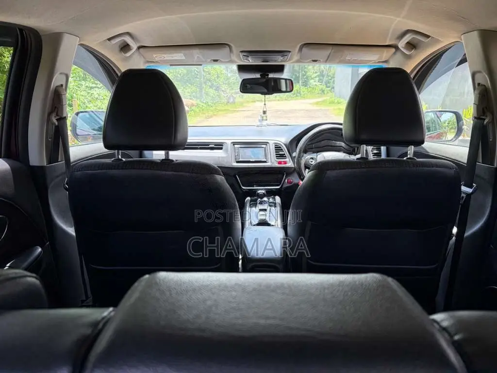 Honda Vezel 2014 SUV (Used)