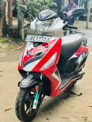 Hero Dash 2017 Motorbike (Used)