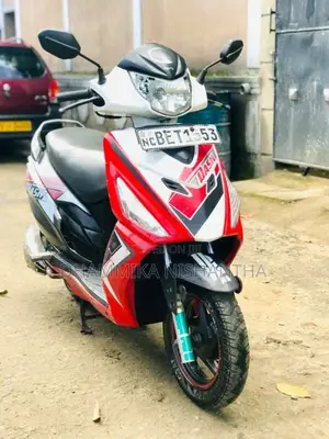 Hero Dash 2017 Motorbike (Used)