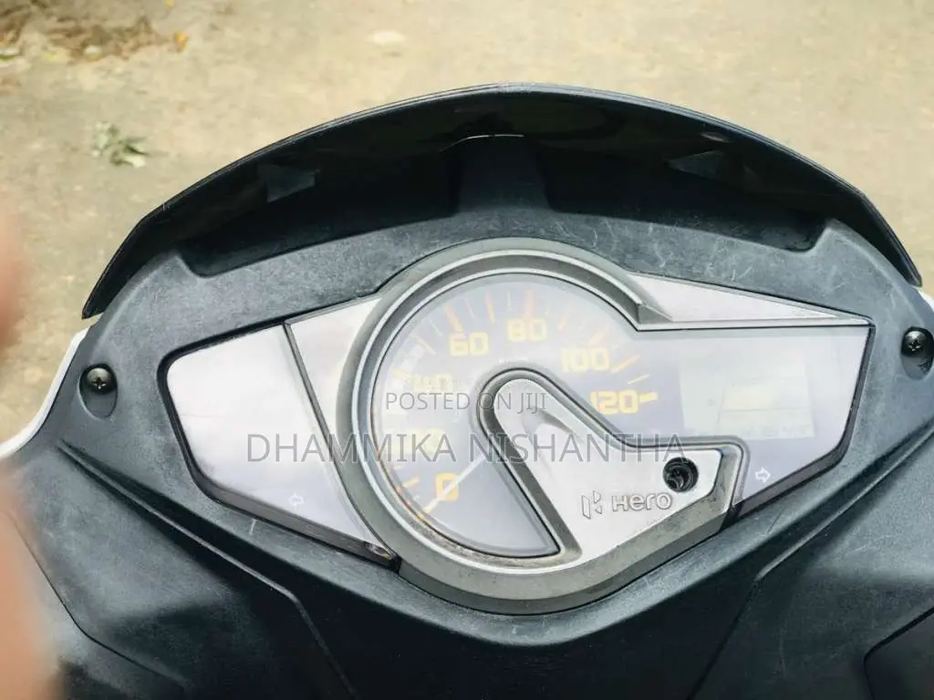 Hero Dash 2017 Motorbike (Used)