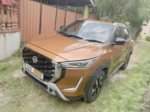 Nissan Magnite CVT Turbo 2025 SUV (Used)