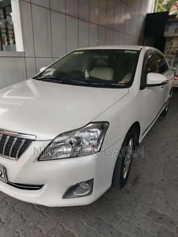 Toyota Premio 2014 Car (Used)