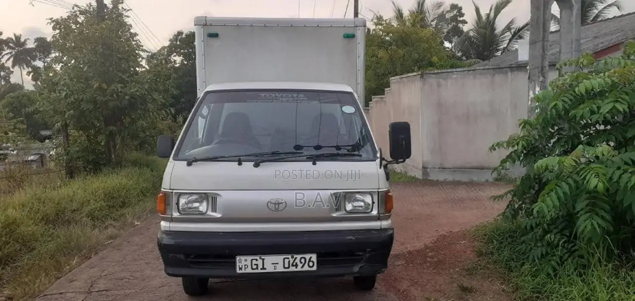 Toyota TownAce 1998 Lorry (Used)