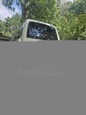 Nissan Caravan 2003 Van (Used)