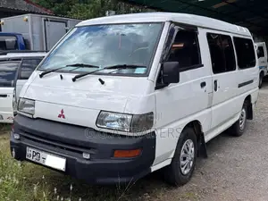 Mitsubishi Po15 2006 Van (Used)