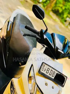 Honda Dio 2015 Motorbike (Used)