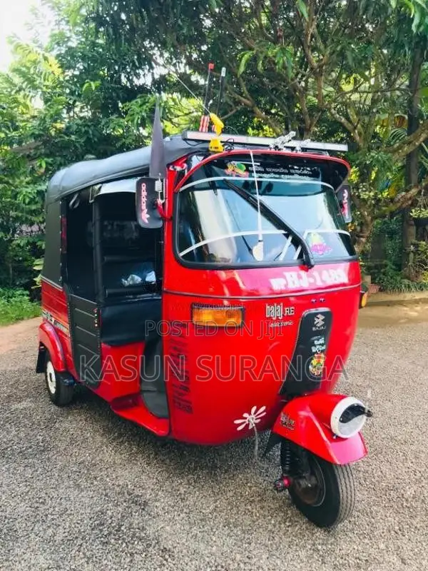 Bajaj RE 2 Stroke 2003 Three Wheel (Used)
