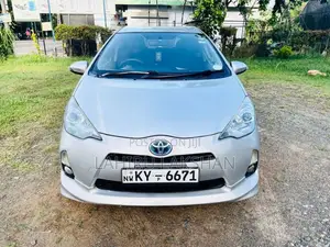 Toyota Aqua 2013 Car (Used)