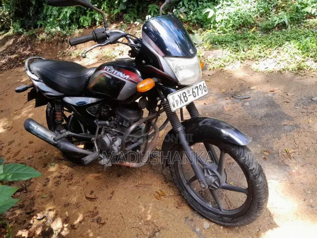 Bajaj Platina 2011 Motorbike (Used)