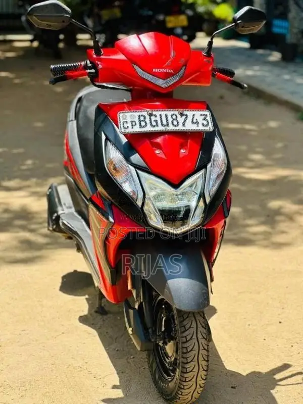 Honda DIO 2018 Motorbike (Used)