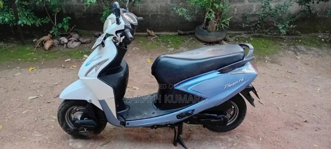 Hero Pleasure 2015 Motorbike (Used)