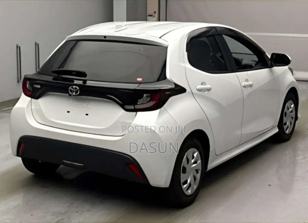 Toyota Yaris X Import 2023 Car Unregistered (Recondition)