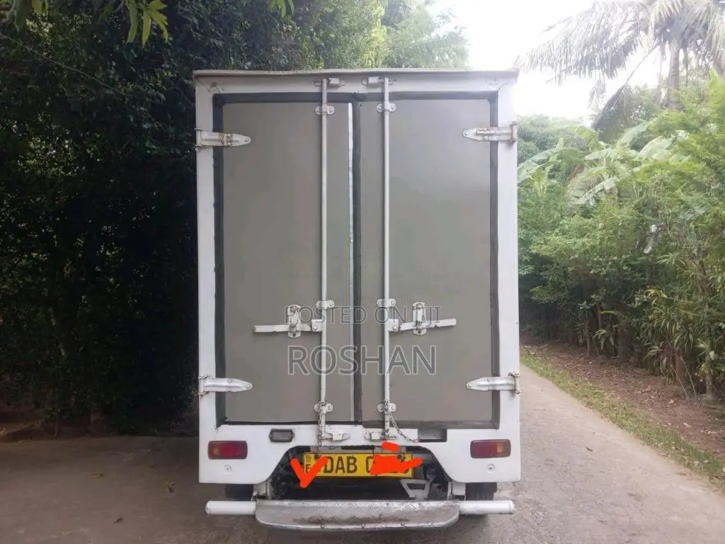 Tata Dimo Lokka 2015 Lorry (Used)