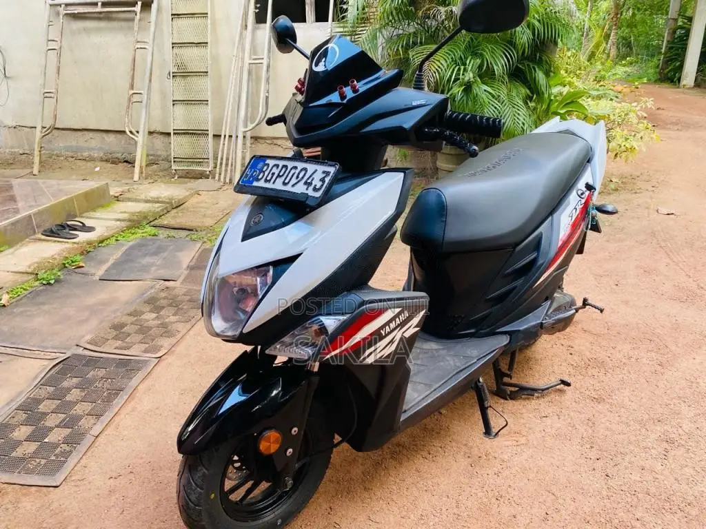Yamaha Ray ZR 2018 Motorbike (Used)