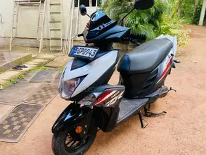 Yamaha Ray ZR 2018 Motorbike (Used)