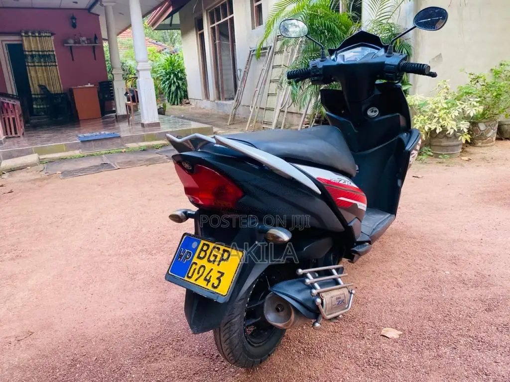 Yamaha Ray ZR 2018 Motorbike (Used)