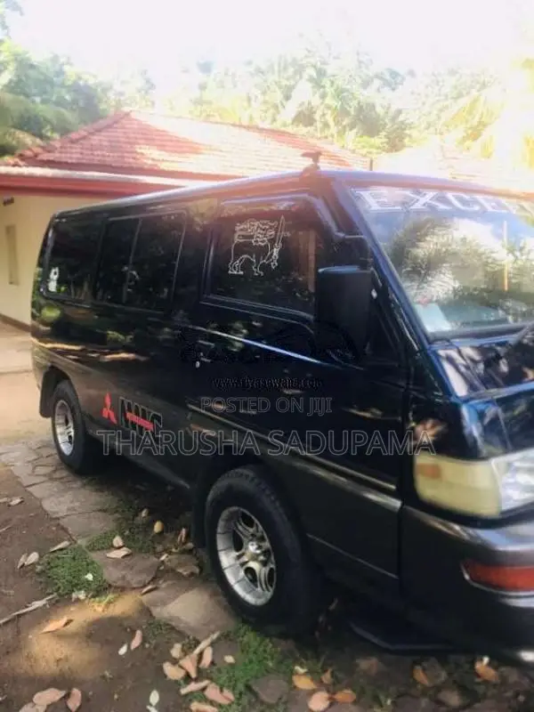 Mitsubishi Delica 1990 Van (Used)