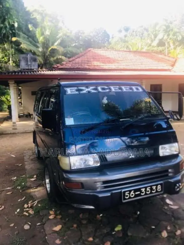 Mitsubishi Delica 1990 Van (Used)
