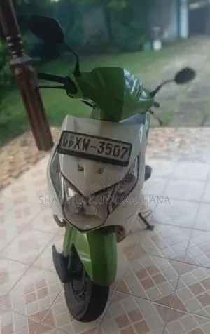 Honda Dio 2012 Motorbike (Used)