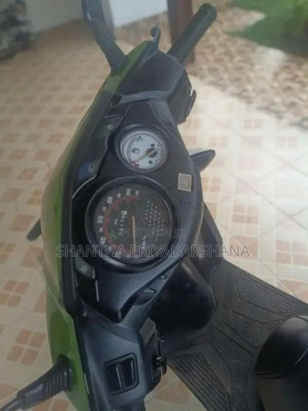 Honda Dio 2012 Motorbike (Used)