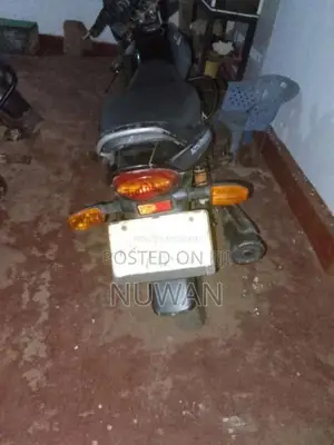 Bajaj Platina 2011 Motorbike (Used)