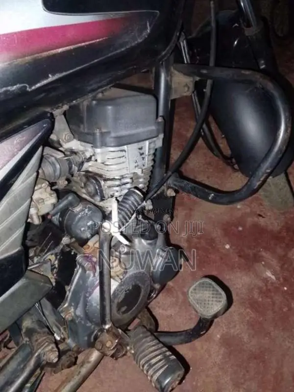 Bajaj Platina 2011 Motorbike (Used)