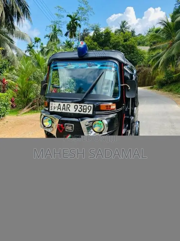 Bajaj RE 2014 Three Wheel (Used)