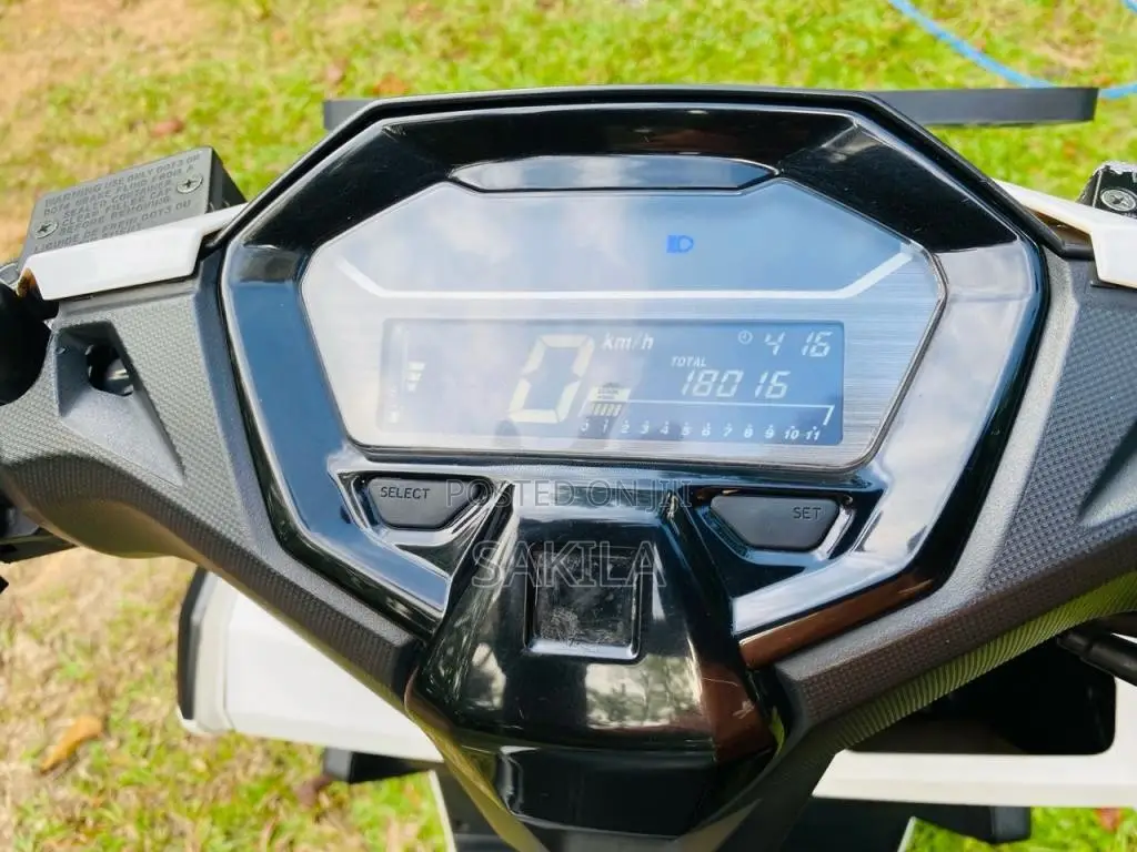 Senaro Click 150 2024 Motorbike (Used)