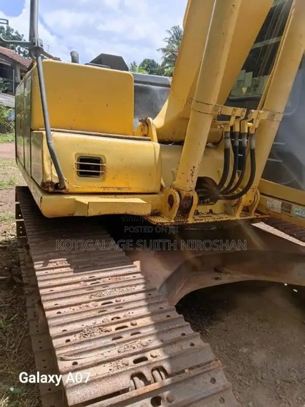 Komatsu PC120-6 2006 Heavy-Duty (Used)