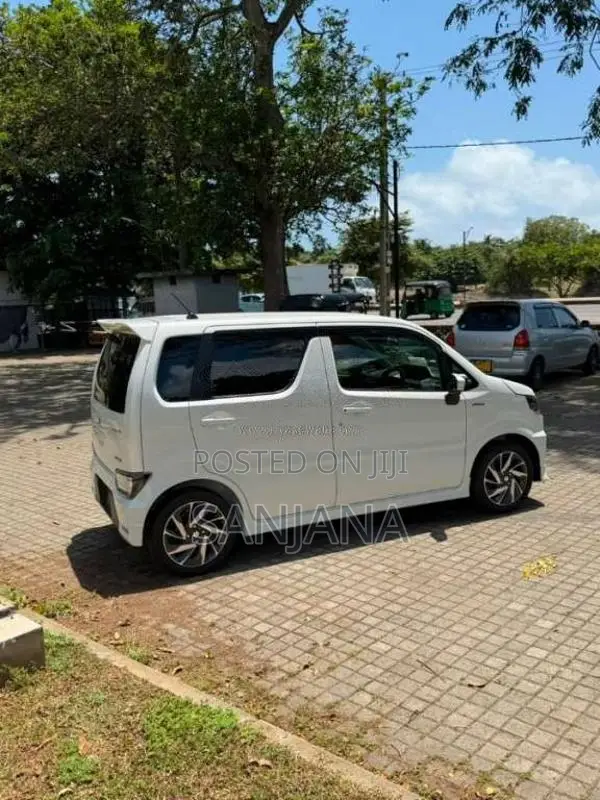 Suzuki Wagon R Custom ZX 360 Cam 2026 Car Unregistered (Recondition)