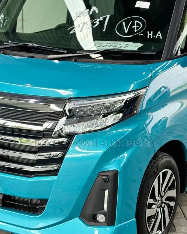 Toyota Roomy Custom G 2025 Car Unregistered (Recondition)
