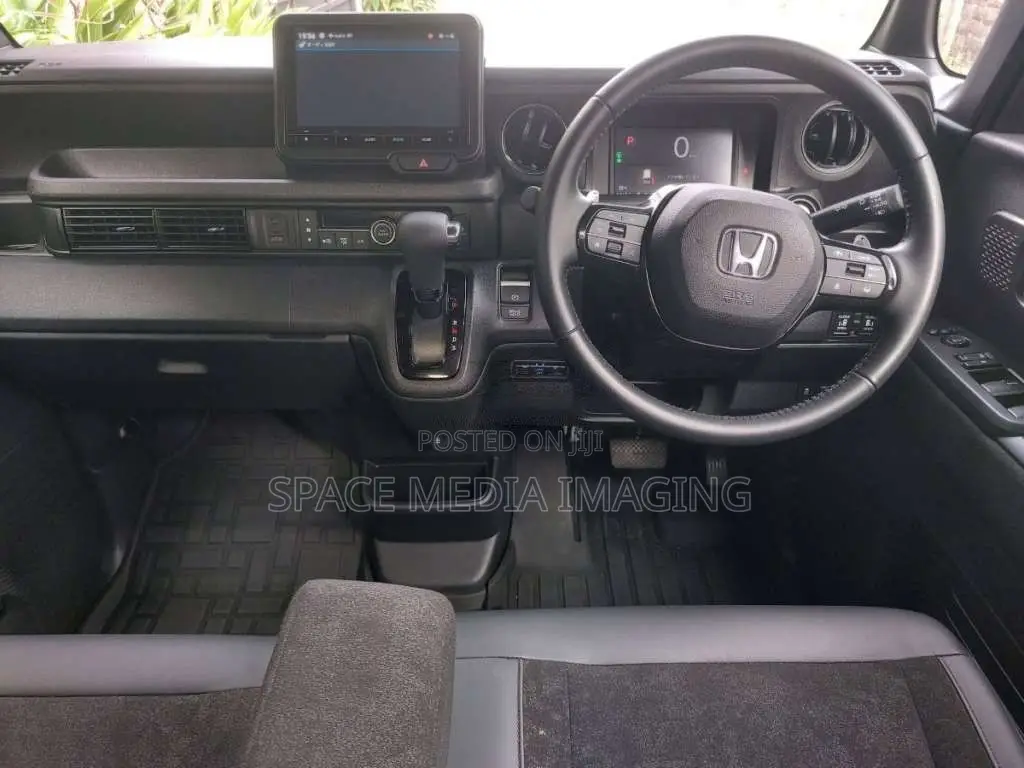 Honda N Box Custom Turbo 2025 Car Unregistered (Recondition)