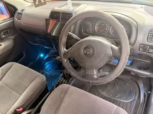 Suzuki Swift 2004 Car (Used)