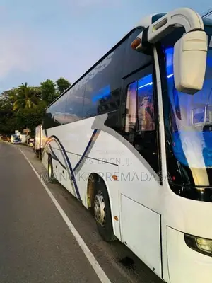 Kaiyi Kinglong 2014 Bus (Used)