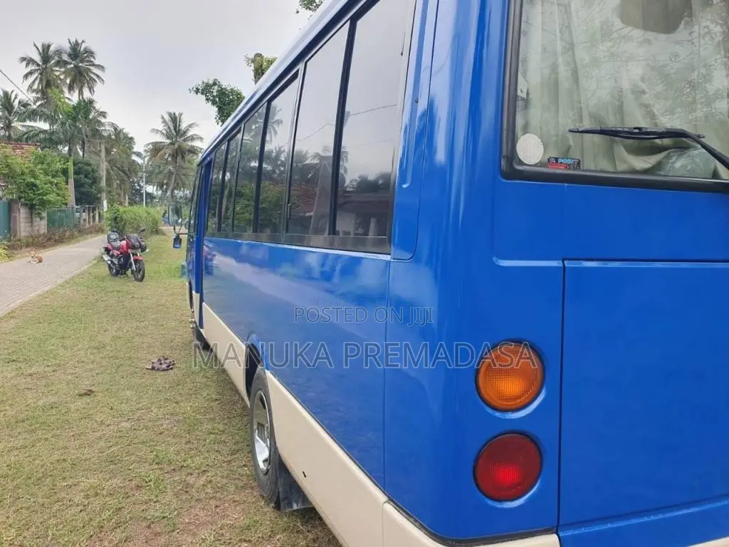 Mitsubishi Rosa 2014 Bus (Used)