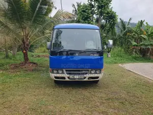 Mitsubishi Rosa 2014 Bus (Used)