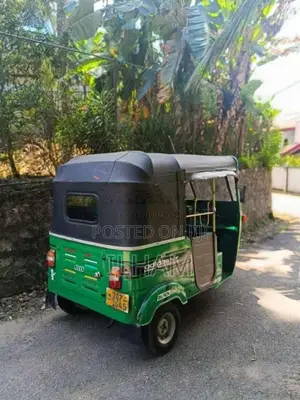 Bajaj 2 Stroke 2000 Three Wheel (Used)
