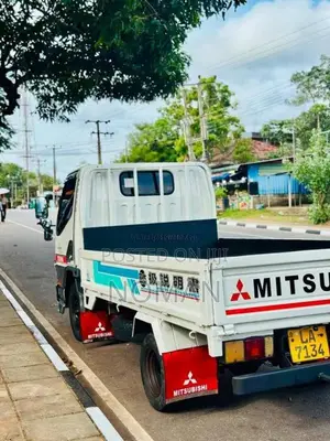 Mitsubishi Canter 2005 Lorry (Used)