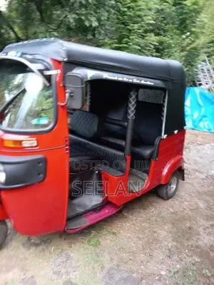 Bajaj RE 4 Stroke 2014 Three Wheel (Used)