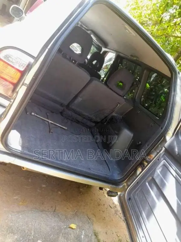 Toyota RAV4 1998 SUV (Used)