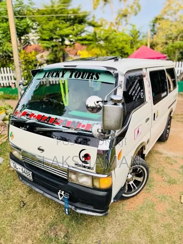 Nissan Caravan 1996 Van (Used)