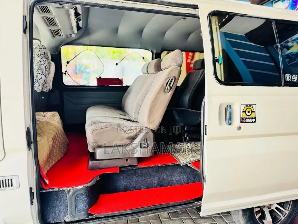 Nissan Caravan 1996 Van (Used)