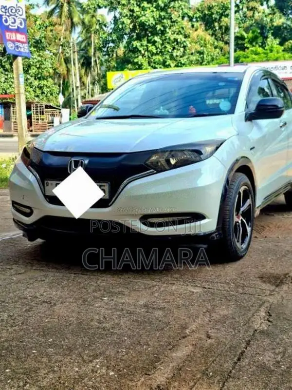 Honda Vezel 2014 SUV (Used)