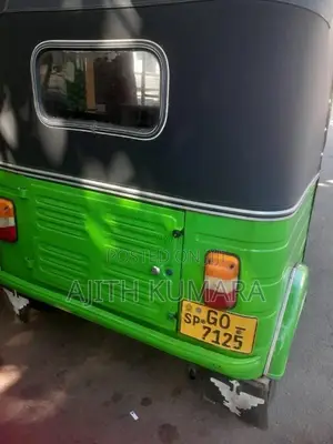 Bajaj RE 2002 Three Wheel (Used)