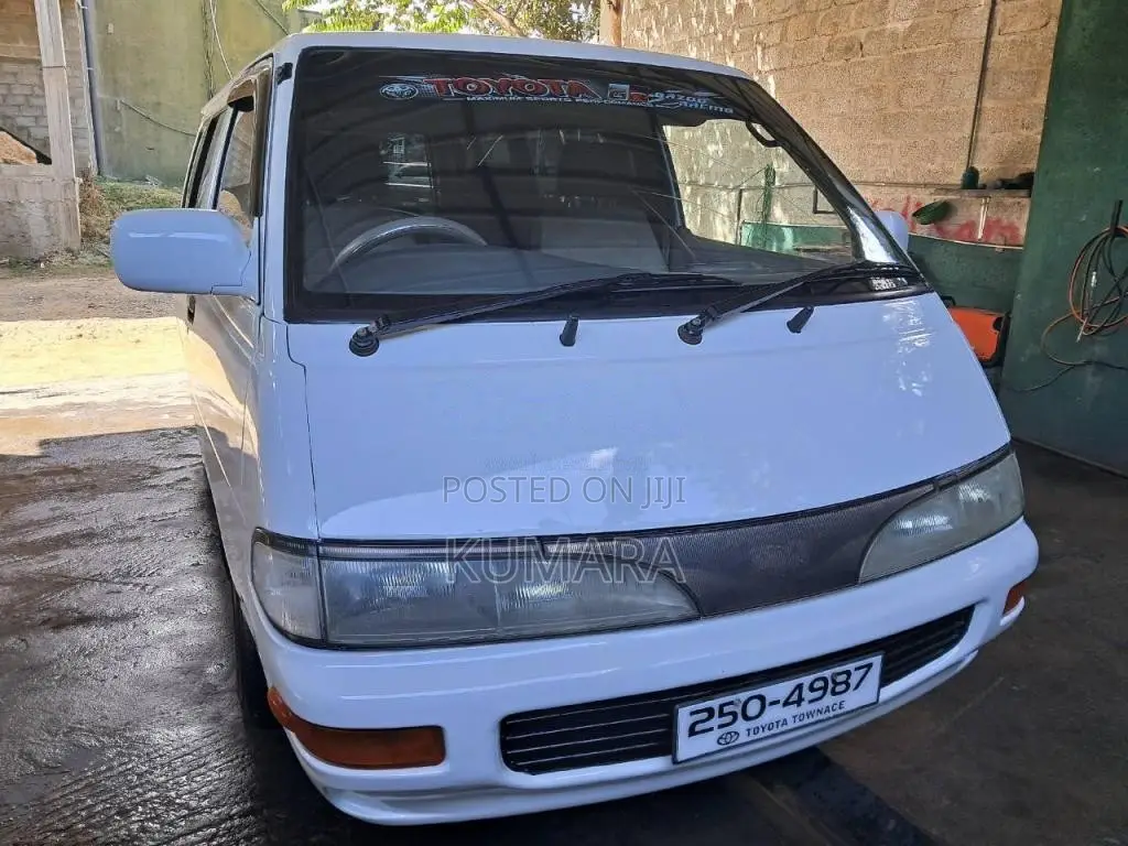 Toyota Townace 1997 Van (Used)