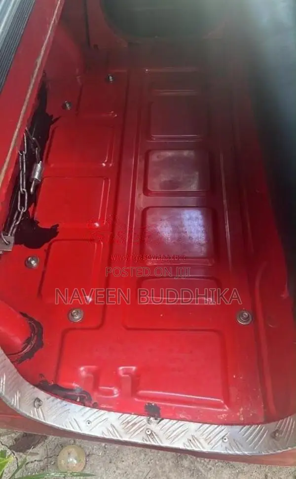Bajaj 4 stroke 2017 Three Wheel (Used)