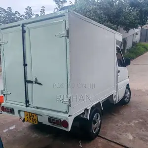 Mitsubishi MiniCab 2002 Lorry (Used)